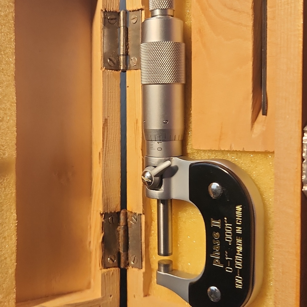 Phase II Preowned 0-1" .0001" 100-001 Micrometer